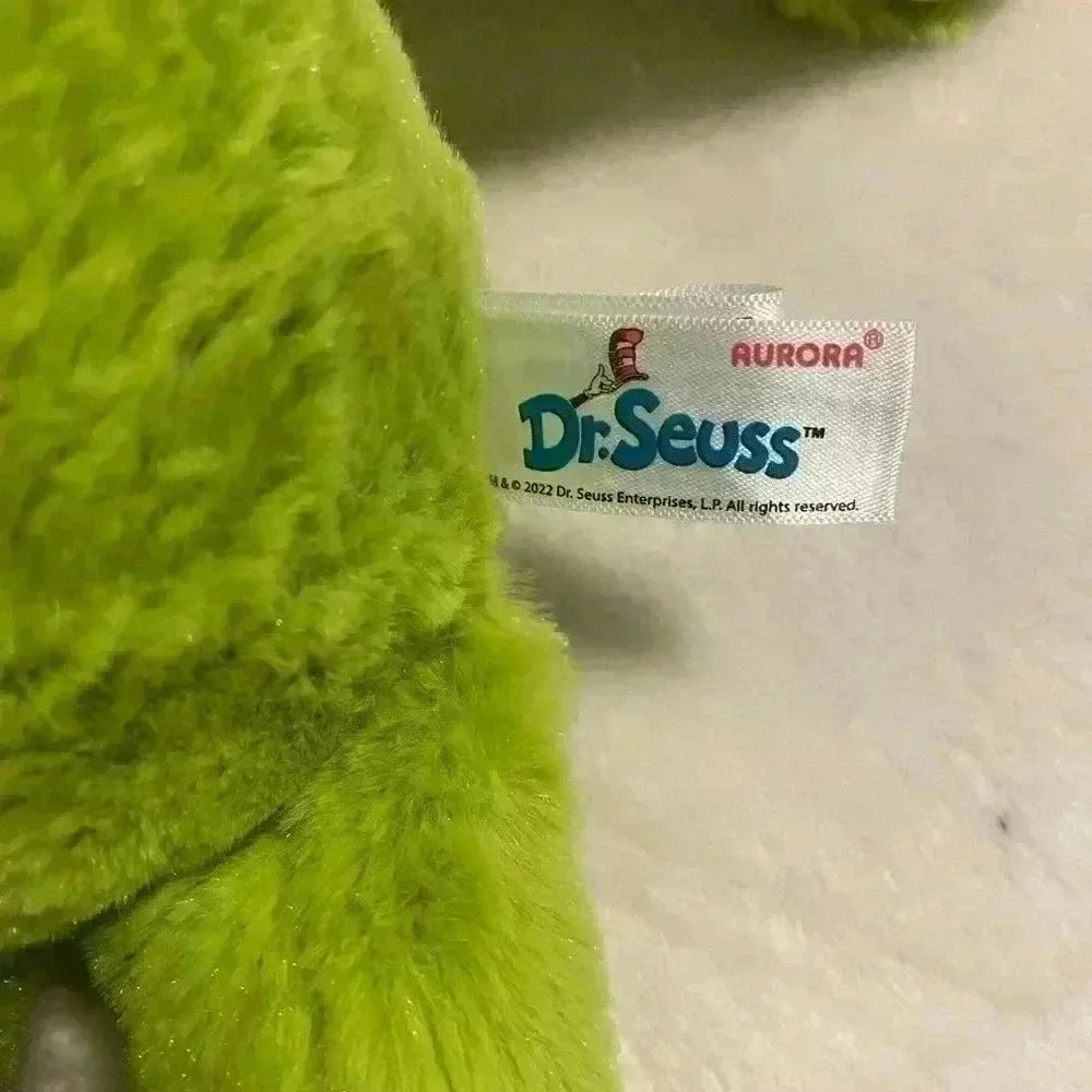 16” Aurora How the Grinch Stole Christmas 2022 Dr Suess Stuffed Animal plush toy - Picture 6 of 6